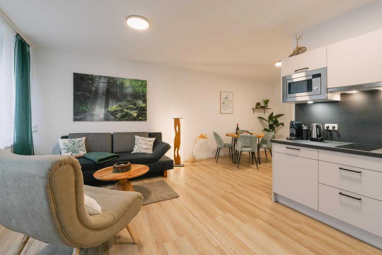 Modernes 2-Zimmer Themen-Apartment Im Zentrum Bayreuth Eksteriør bilde