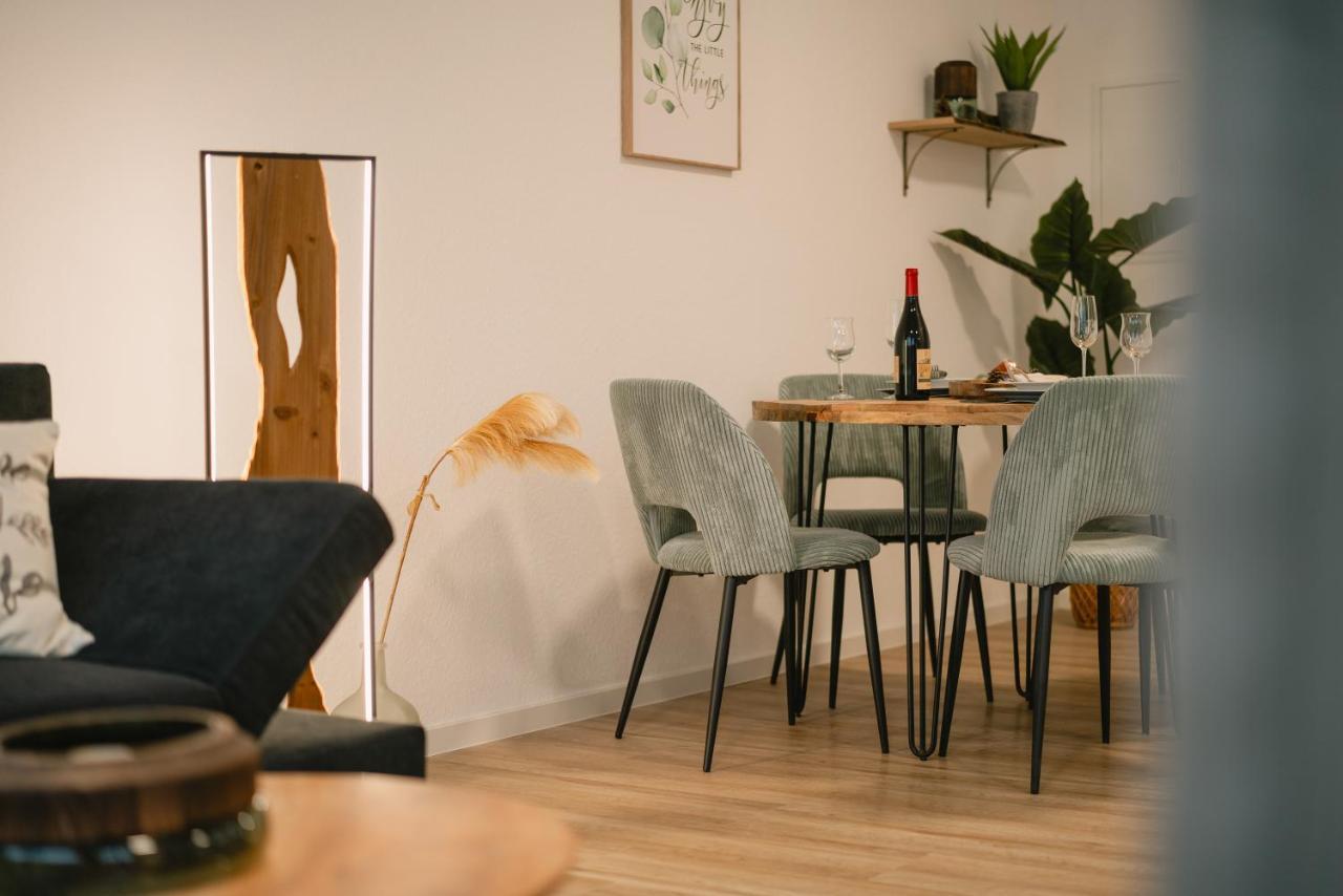 Modernes 2-Zimmer Themen-Apartment Im Zentrum Bayreuth Eksteriør bilde